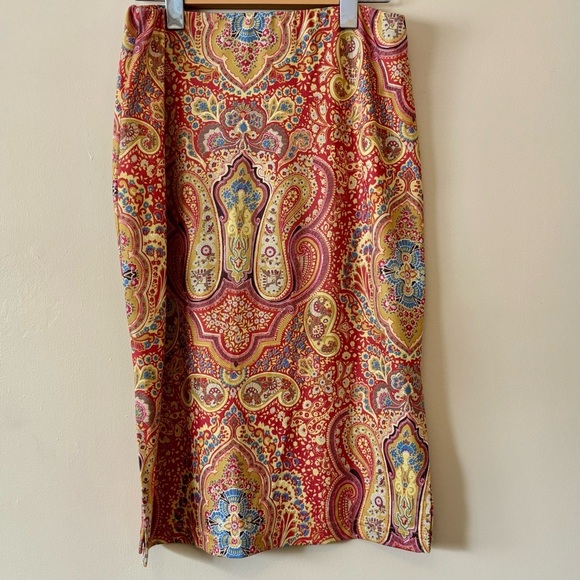 Le Chateau| Red/Mustard/Blue Paisley Lightweight Pull-On Midi Pencil Skirt Sz S - Picture 3 of 5